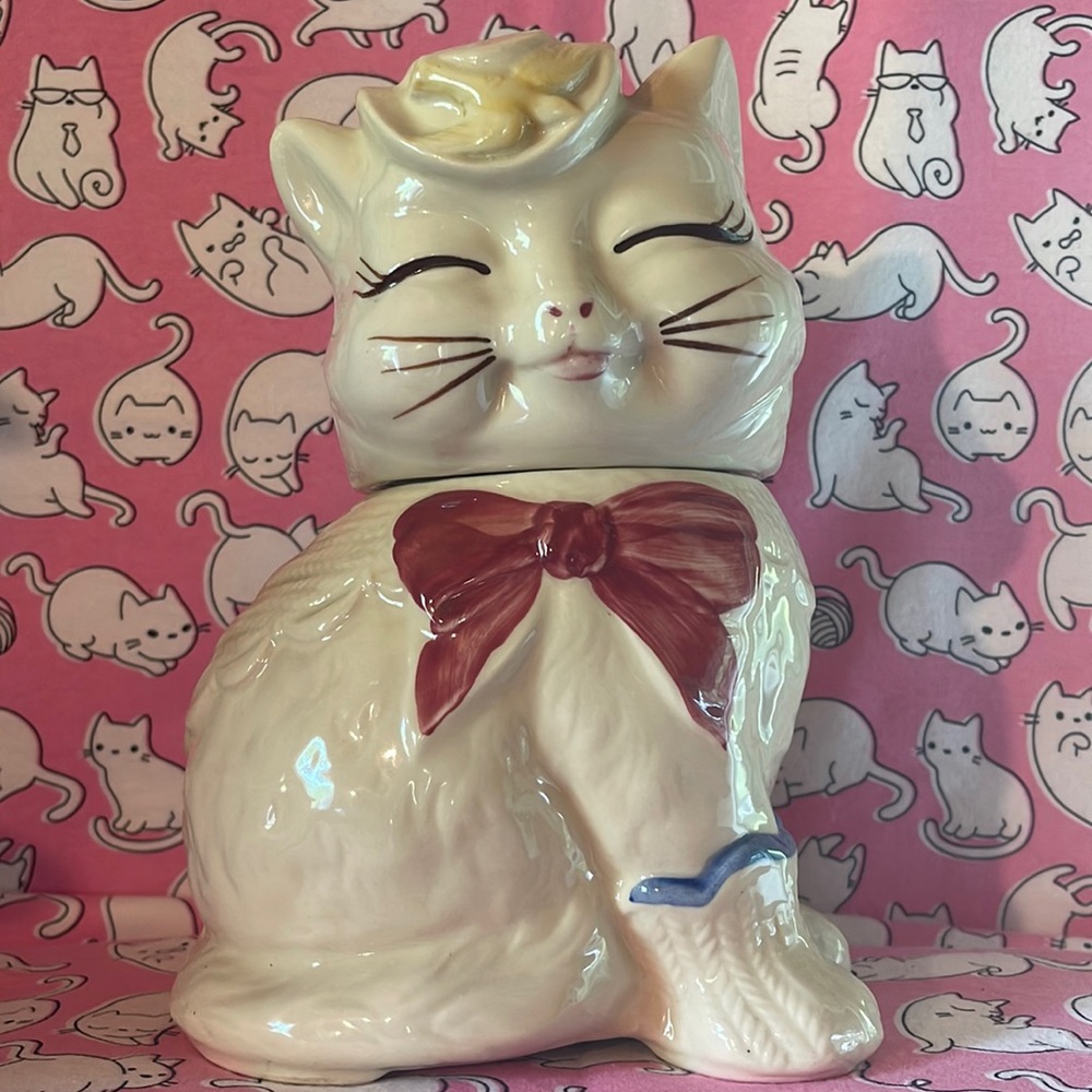 Vintage Shawnee Pottery Company Puss ‘N Boots Ceramic Cookie Jar